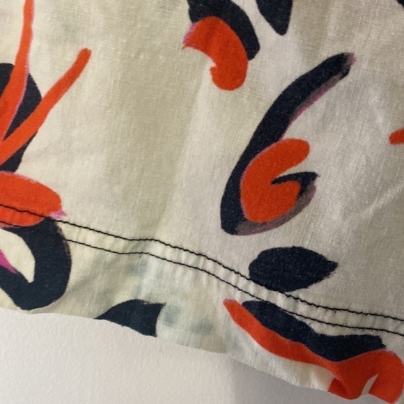 Tanya Taylor Quinn Floral Paperbag Linen Blend Shorts - Picture 9 of 10